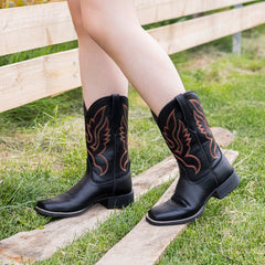Women's Embroidered Wide Toe Western Boots