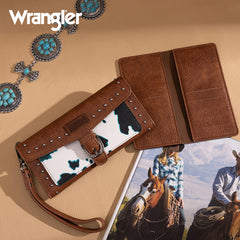 Wrangler Western Tri-fold RFID Wallet/Wristlet With Detachable Credit Card Holder