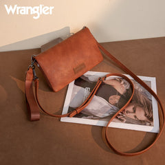 Wrangler Leather Printed Wristlet