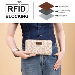 Wrangler Sunflower Print Wristlet