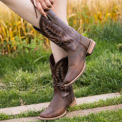 Women's Embroidered Wide Toe Western Boots