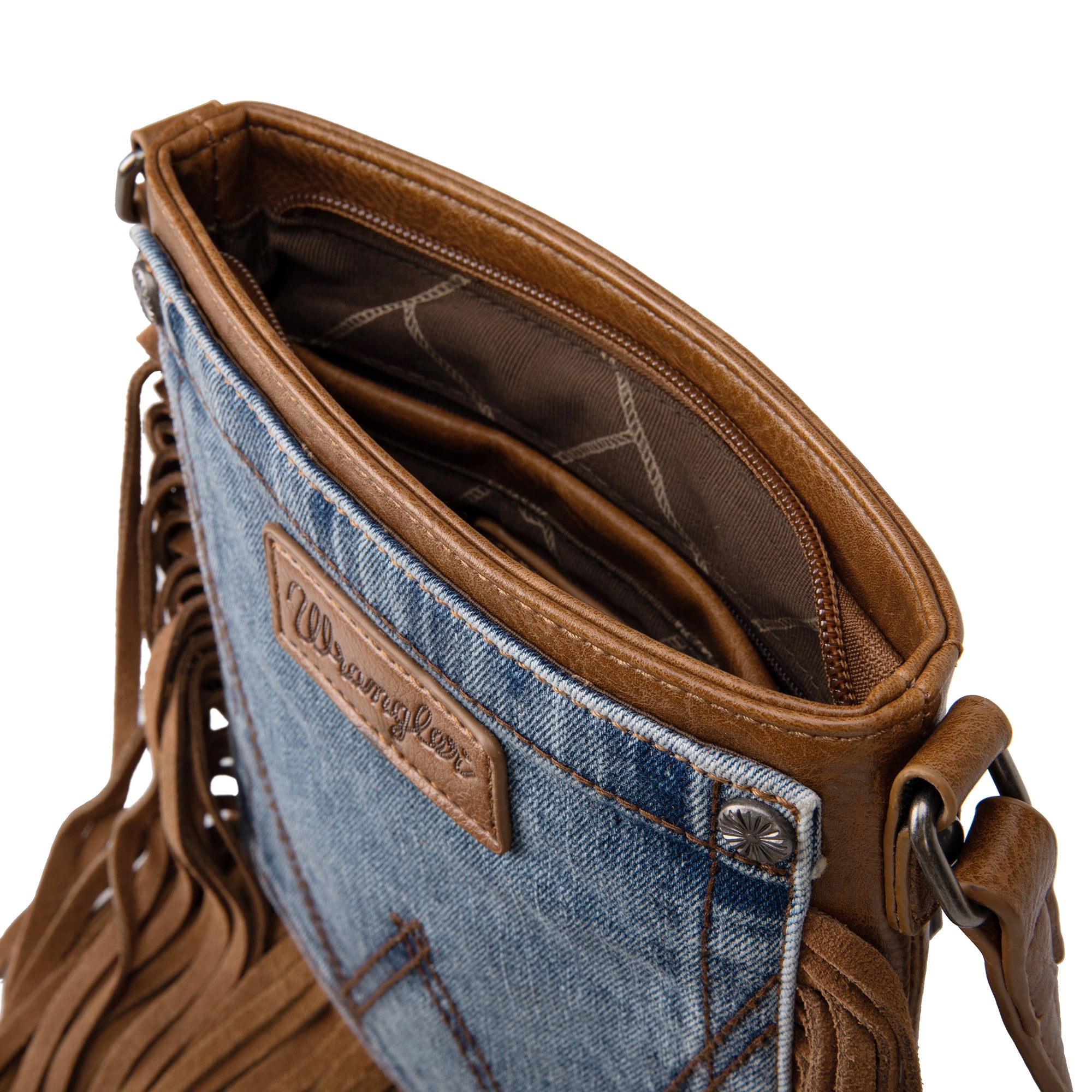 Wrangler Signature Pocket Crossbody Bag for Women Genuine Leather Fringe  Purse, Beige Denim, One Size: : Fashion