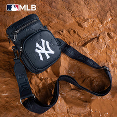 MLB New York Yankees Crossbody Bag-Navy