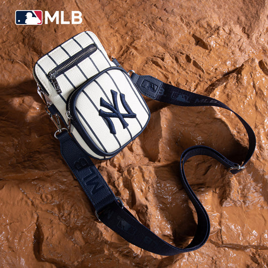 MLB New York Yankees Crossbody Bag-Stripe