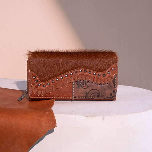 Trinity Ranch Hair-On Cowhide Saddle Shape Collection Wallet