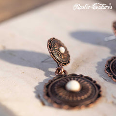 Rustic Couture's Nature Stone Daisy Flower Shape Dangling Earring