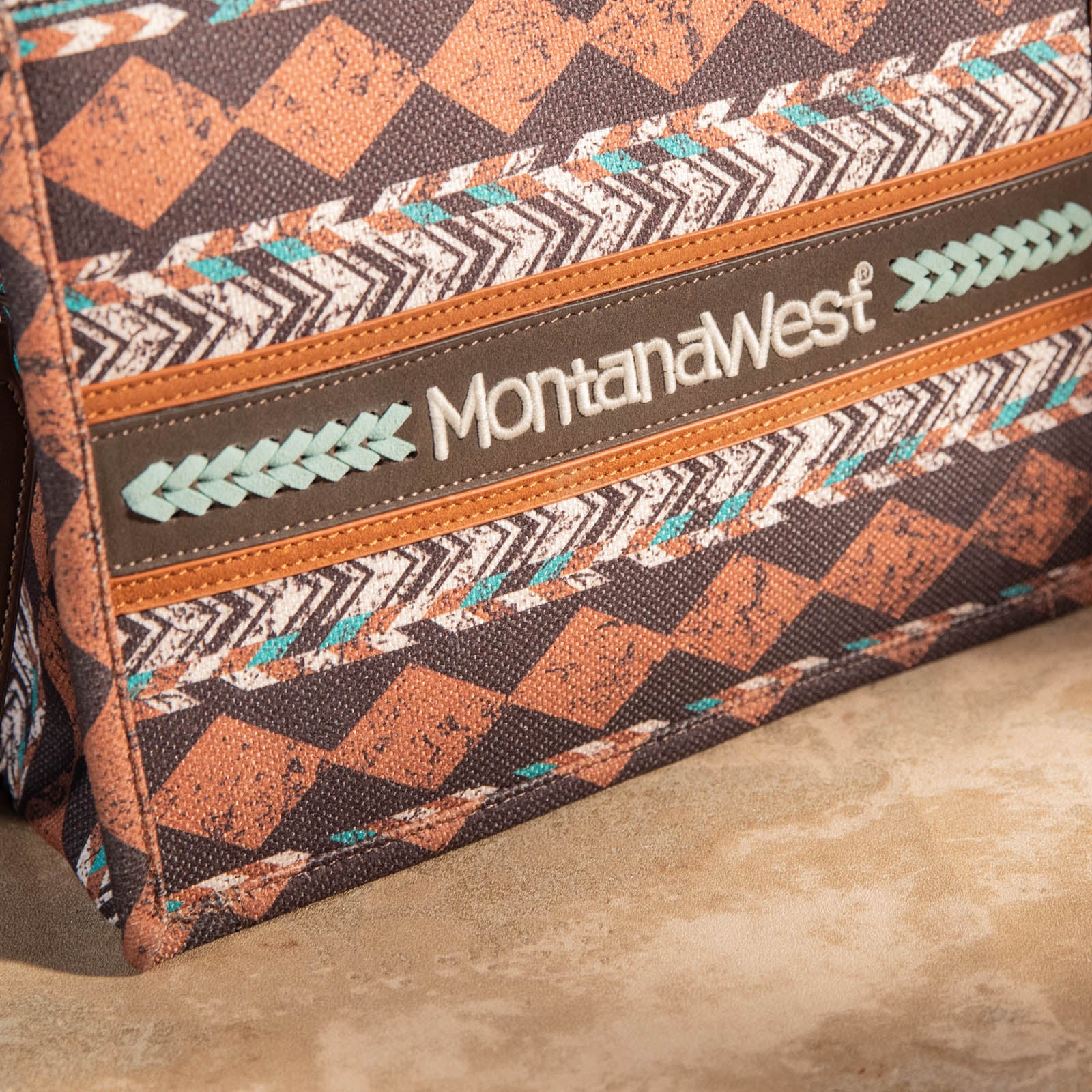 Montana West Boho Aztec Dual Sided Print Concealed Carry Canvas Tote/Crossbody Bag - Cowgirl Wear