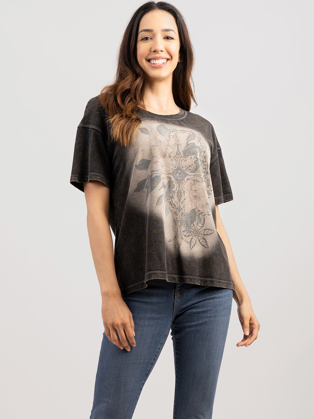 Women's Mineral Wash Cross Graphic Tee - Cowgirl Wear