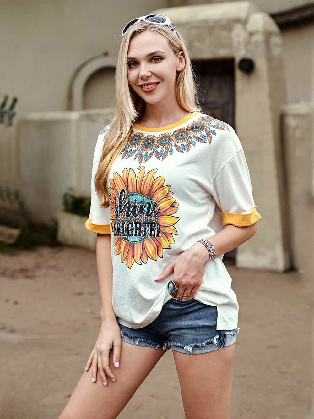 Sunflower With Rhinestones Women's Short Sleeve T-Shirt - Cowgirl Wear