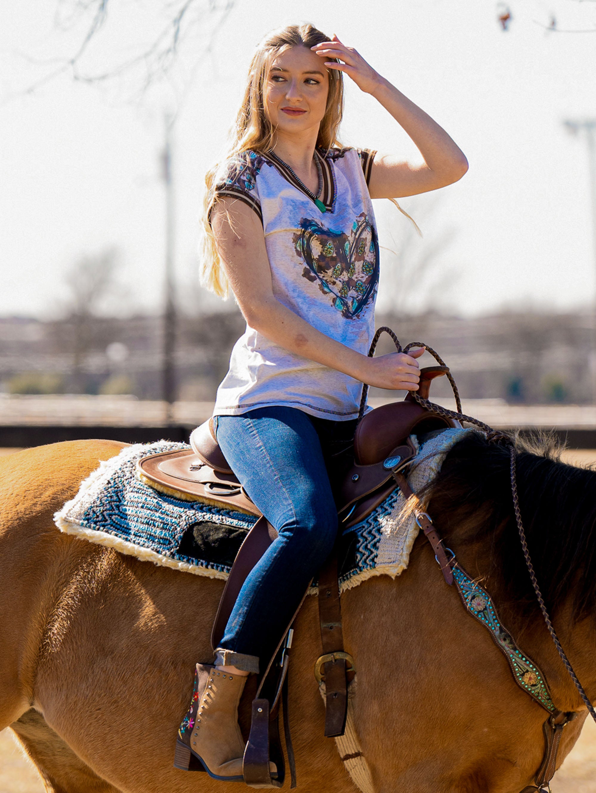 Women's Mineral Wash Contrast Stitched Studded Heart Graphic Short Sleeve Tee - Cowgirl Wear